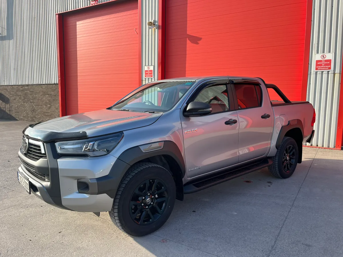 2025 Toyota Hilux  Invicible X Auto Double Cab - Image 1