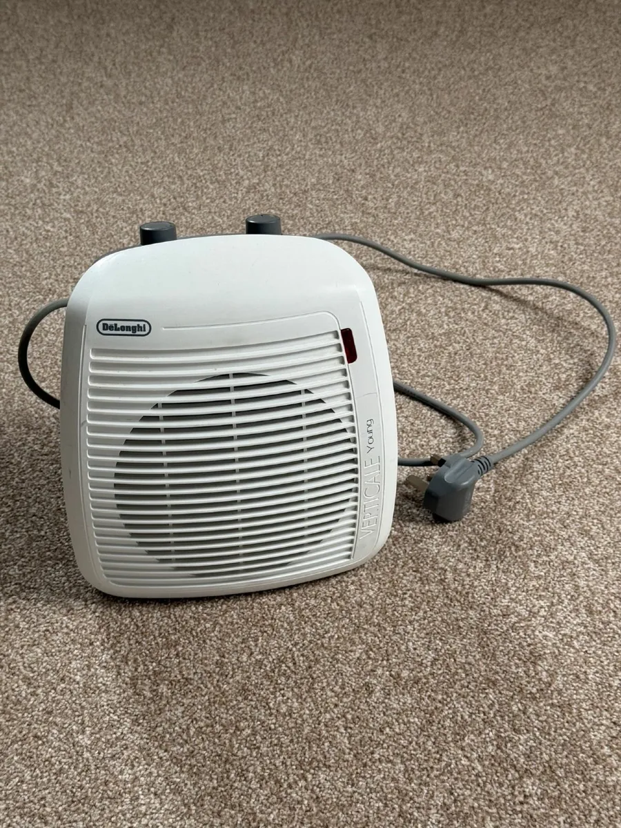 De Longhi verticale young fan heater - Image 1