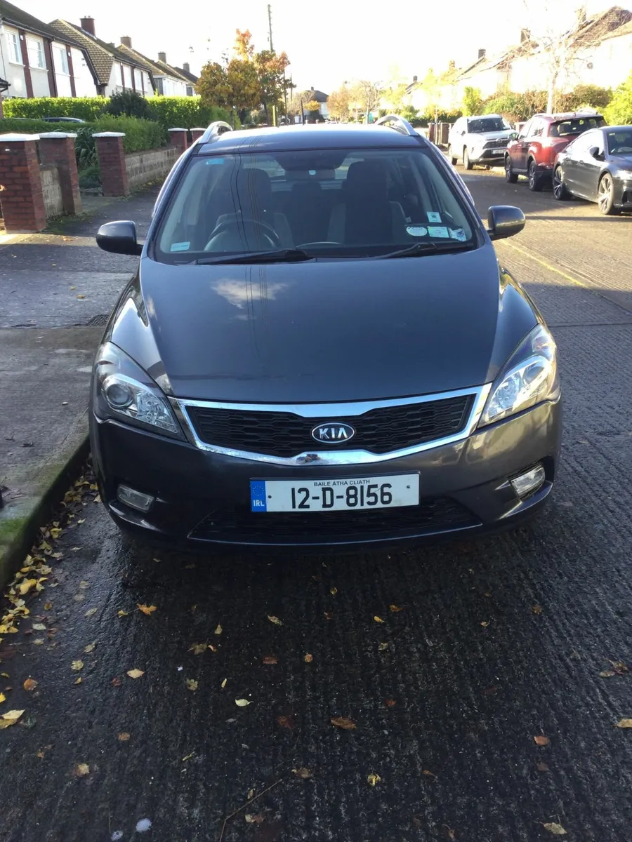 Kia Ceed 2012 NCT 31/1/27 - Image 1