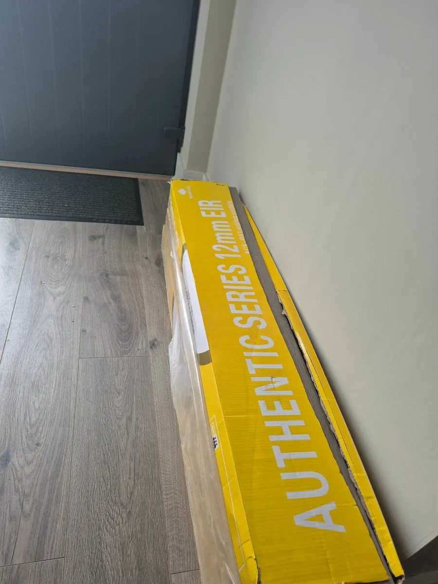 3 boxes of timber flooring - Image 1