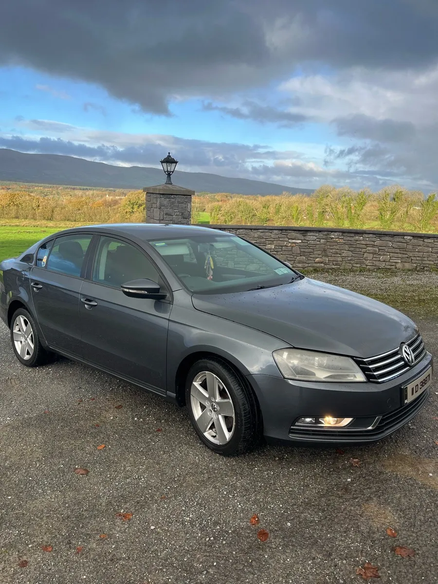 2011 b7 Passat - Image 1