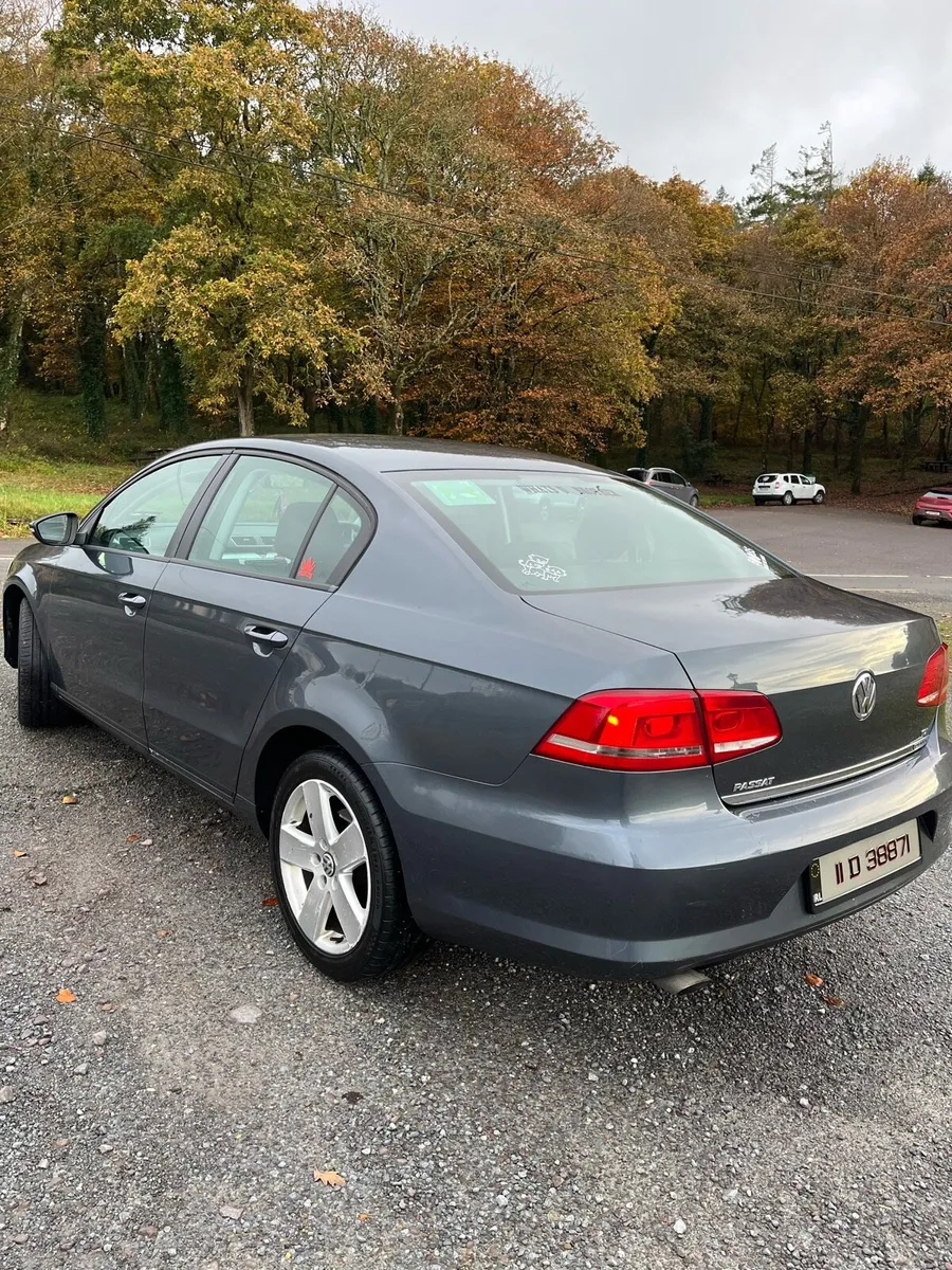 2011 b7 Passat - Image 3