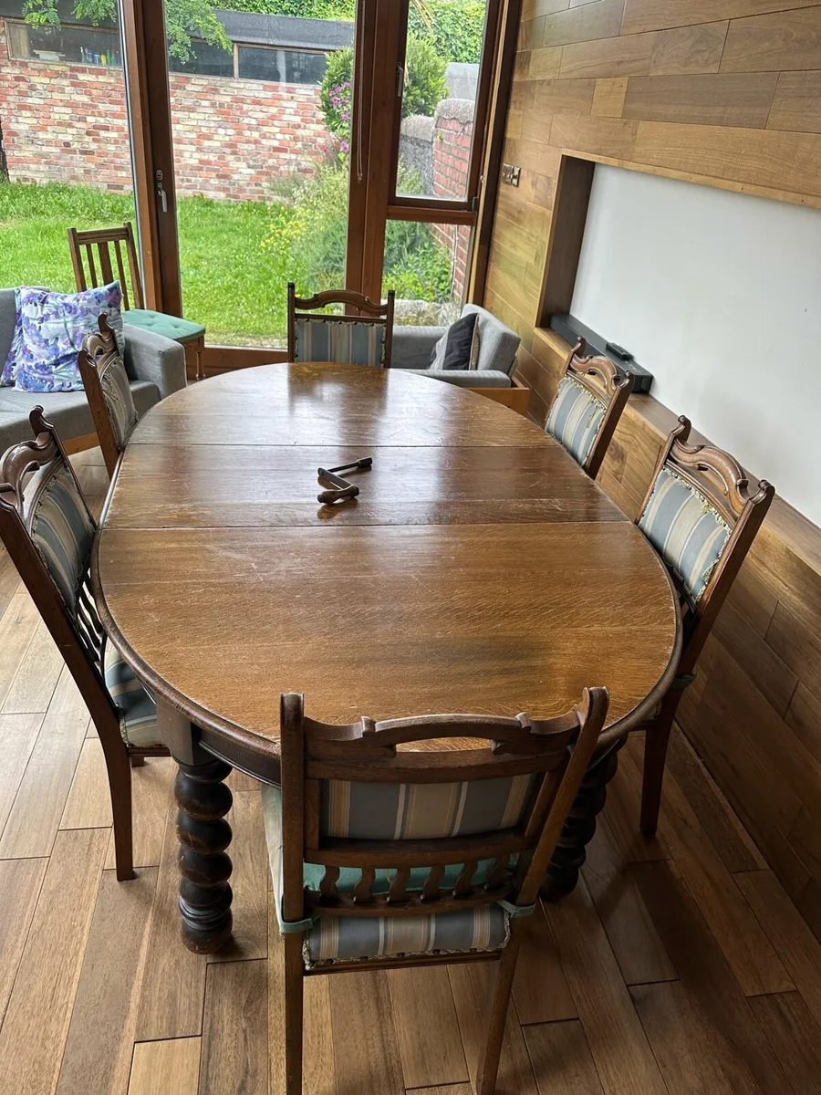 Dining Table and Chairs - Image 4
