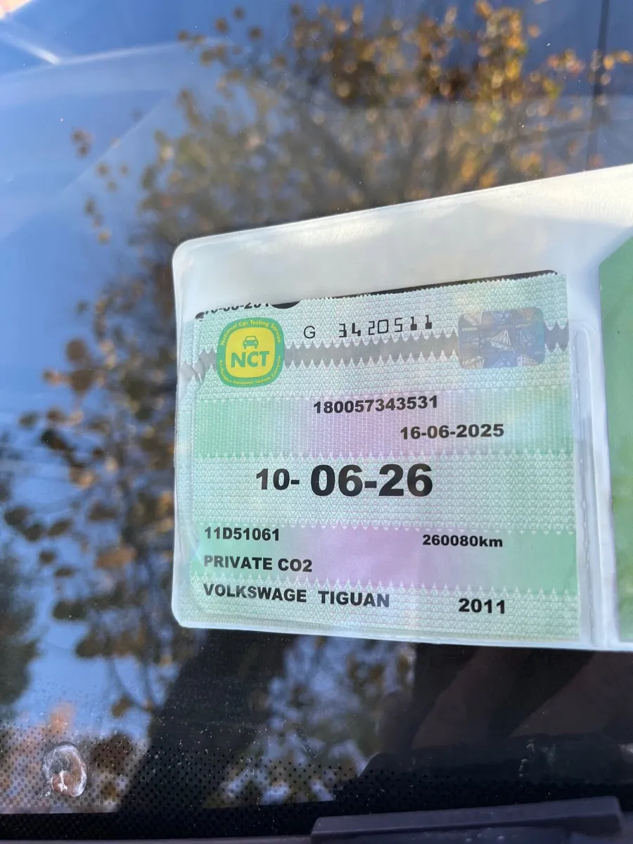 Volkswagen Tiguan 2011 - Image 3