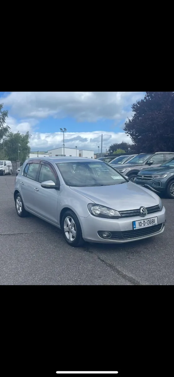Volkswagen Golf 2010 - Image 1