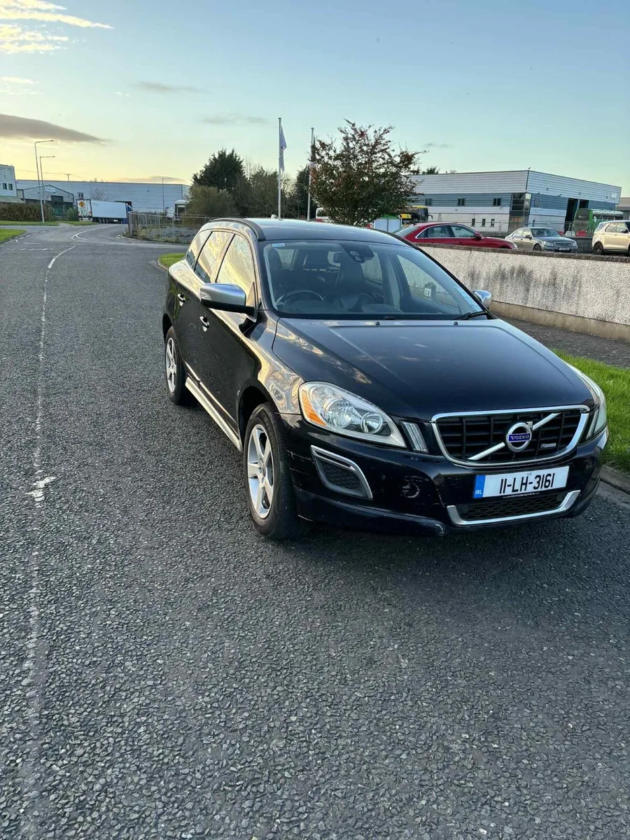 Volvo XC60 R-design 2.0D NEW NCT 07/2026 - Image 1