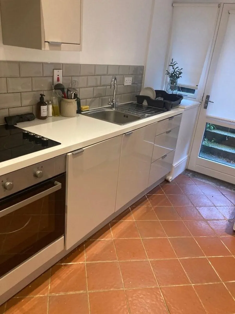 Kitchen for Sale - Image 1