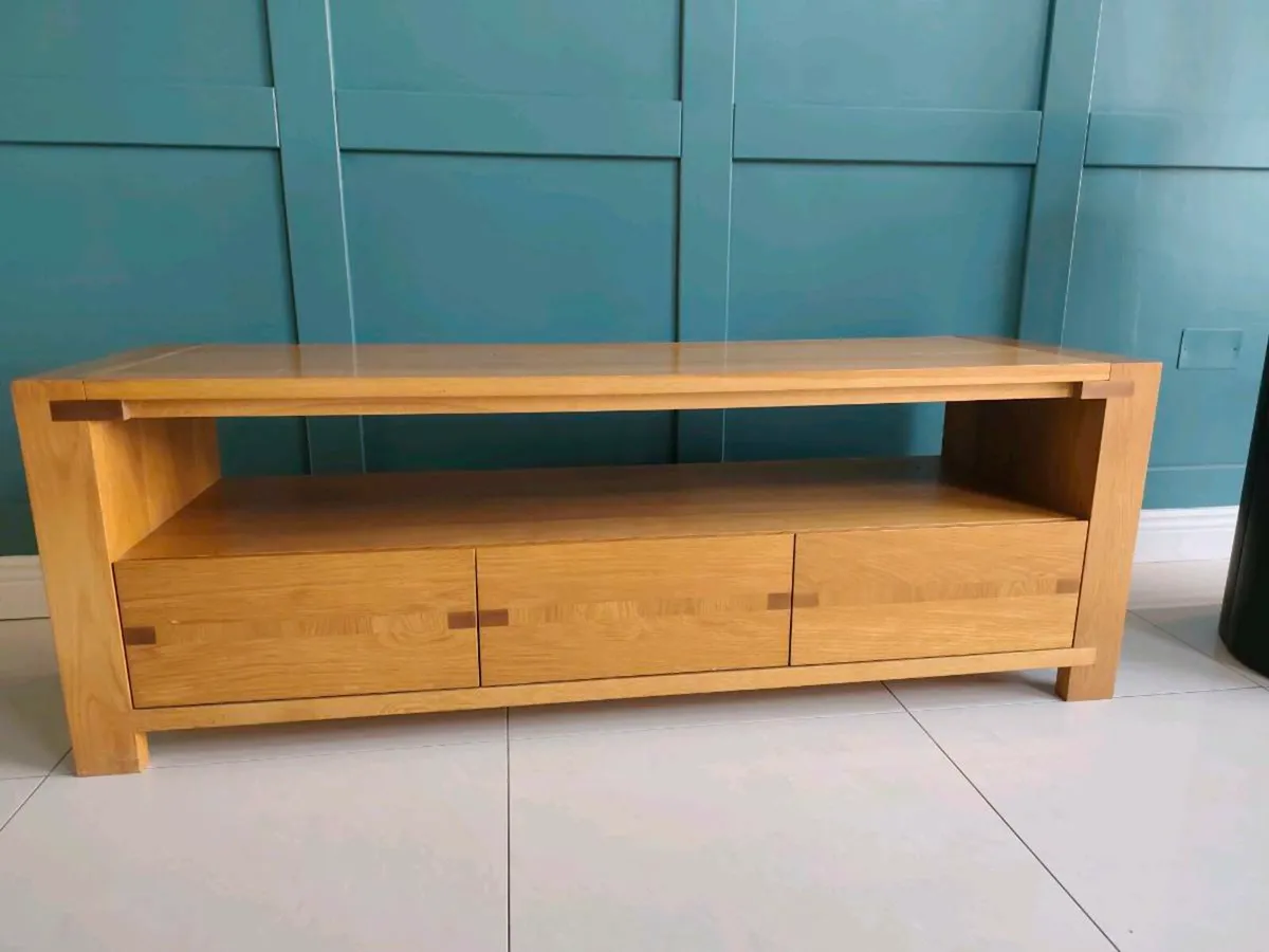 TV unit and coffee table - Image 1