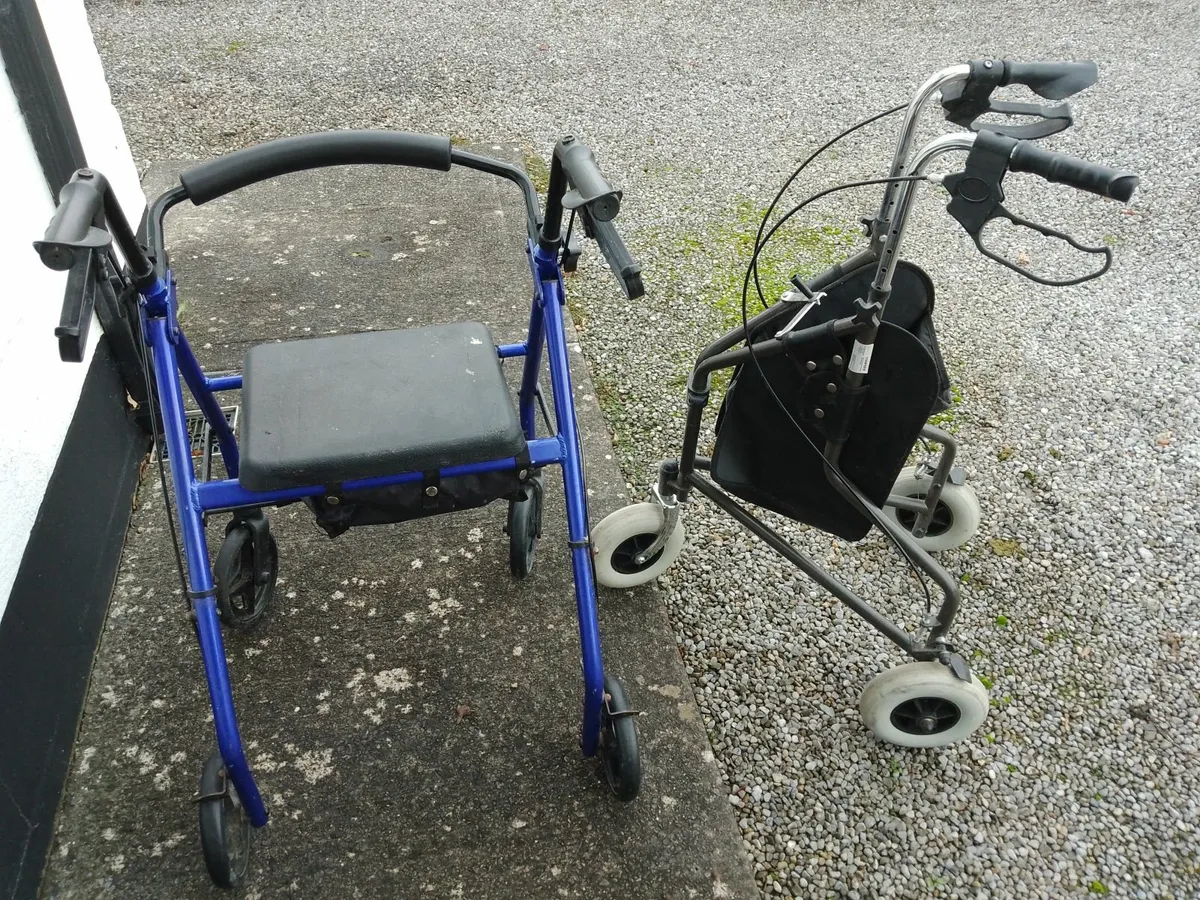 FREE Lightweight Folding Aluminium Walker & Seat - Image 1