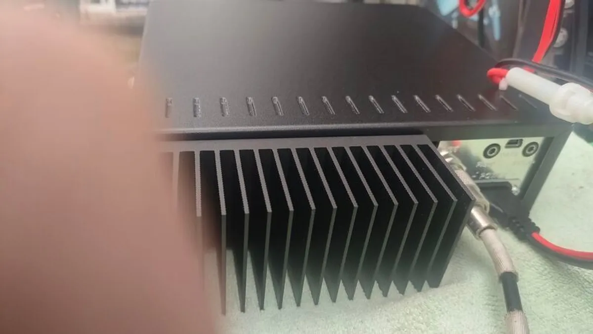 AnyTone AT-5555N I I 10 Meter Ham Radio Transceiver - Image 4