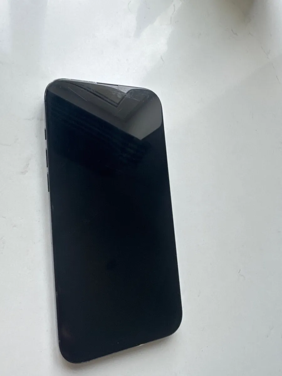 iPhone 16 pro max - Image 2