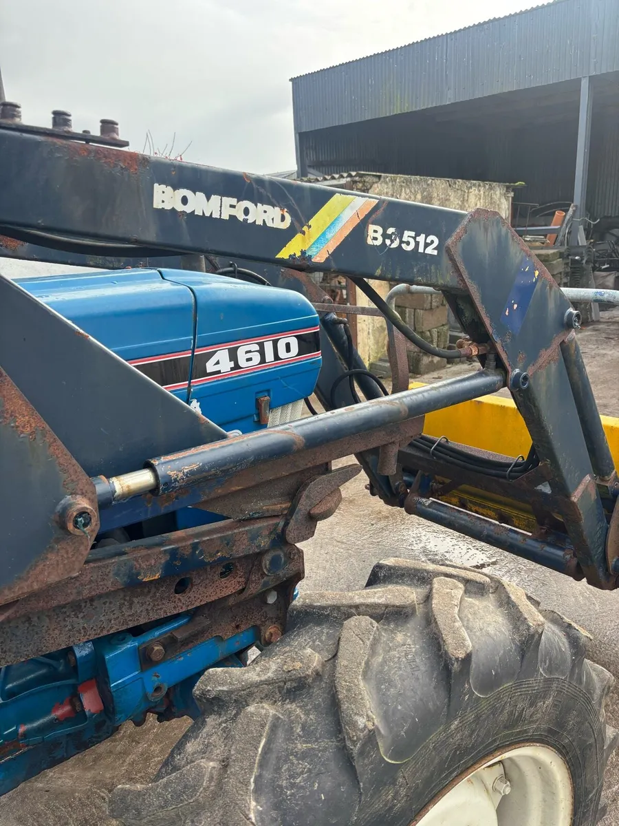 Tractor front loader - Image 4