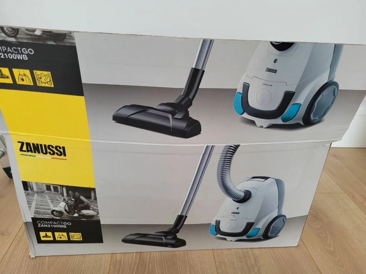 Vacuum cleaner - Image 1