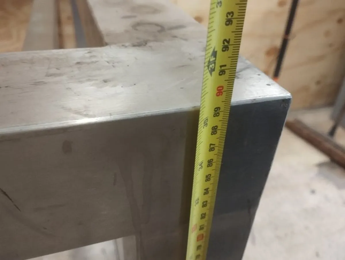 Stainless steel Table - Image 2