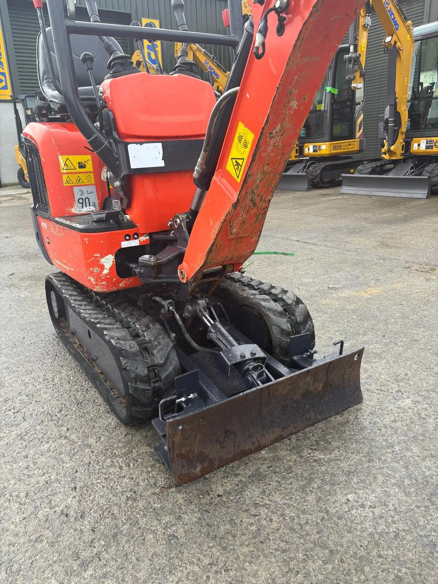 2022 Kubota K008-5 - Image 3