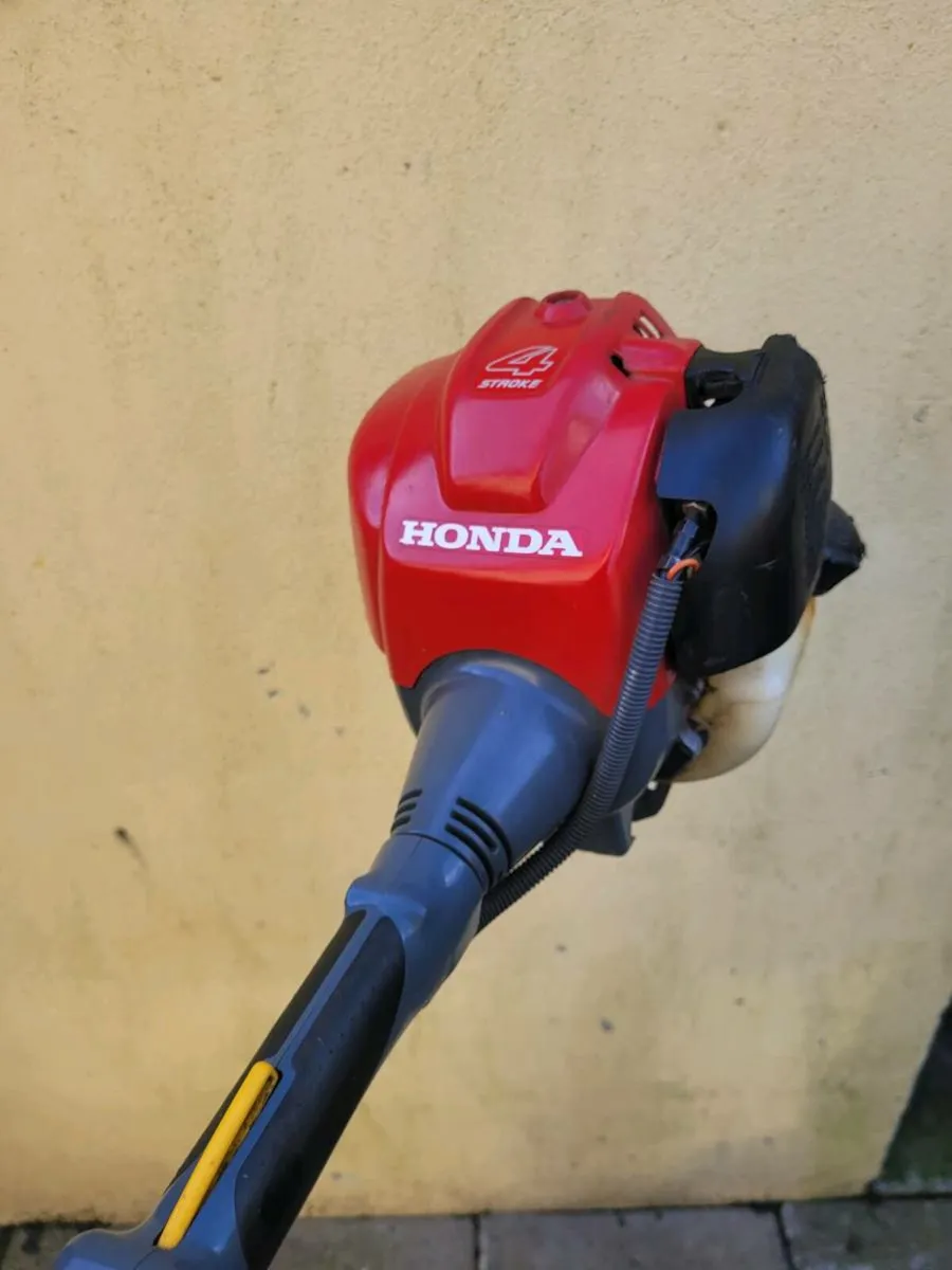Honda 4 stroke strimmer - Image 3