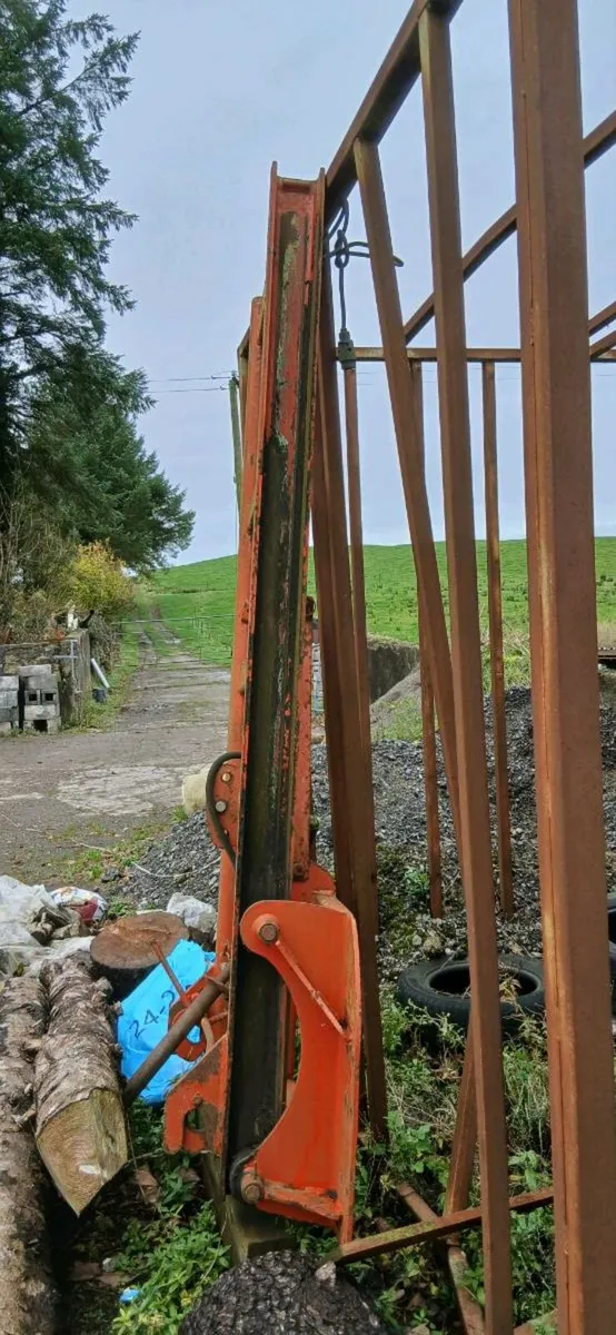 McHale high lift mast - Image 3