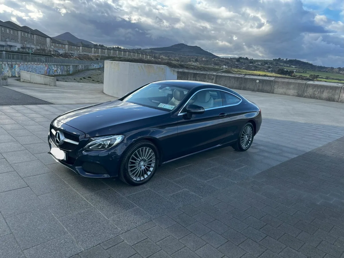 Mercedes-Benz C-Class 2016 - Image 2