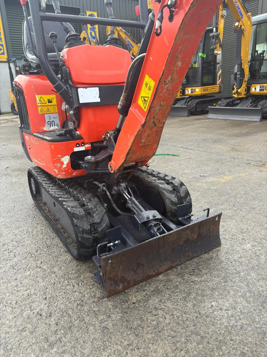 2022 Kubota K008-5 - Image 3