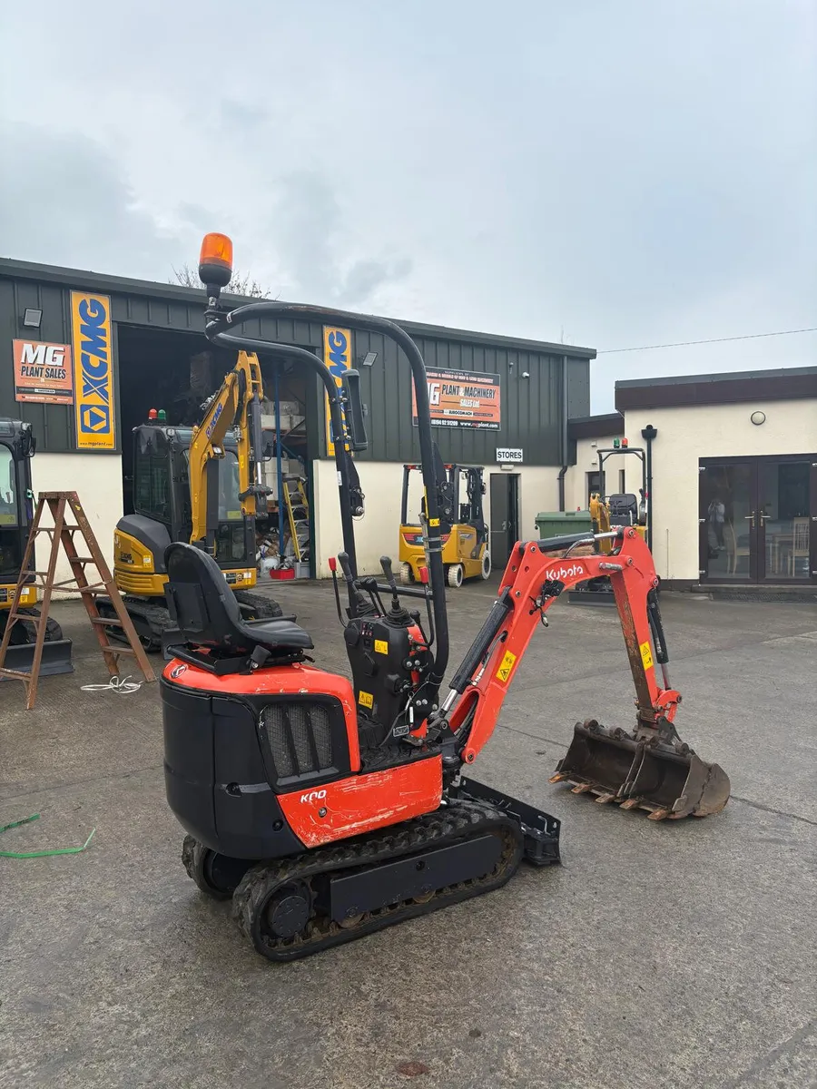2022 Kubota K008 -5 - Image 4
