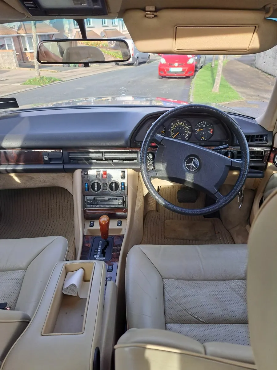 Mercedes-Benz Other 1991 - Image 2