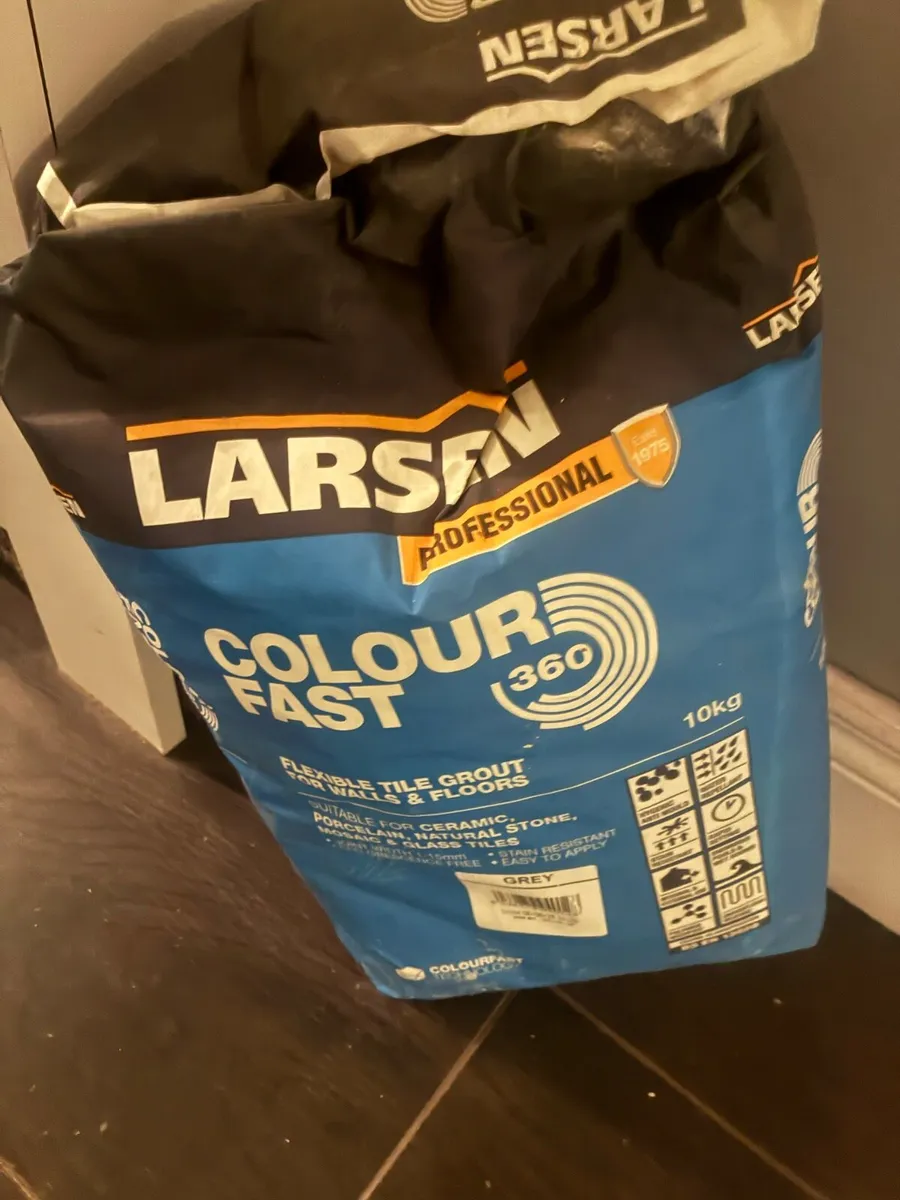 Grout and adhesive - Image 2