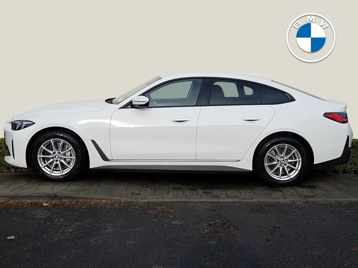 BMW i4 eDrive35 Sport - Image 3