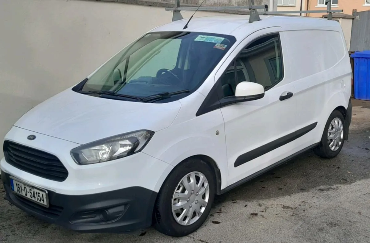 Ford Transit Courier - Image 1