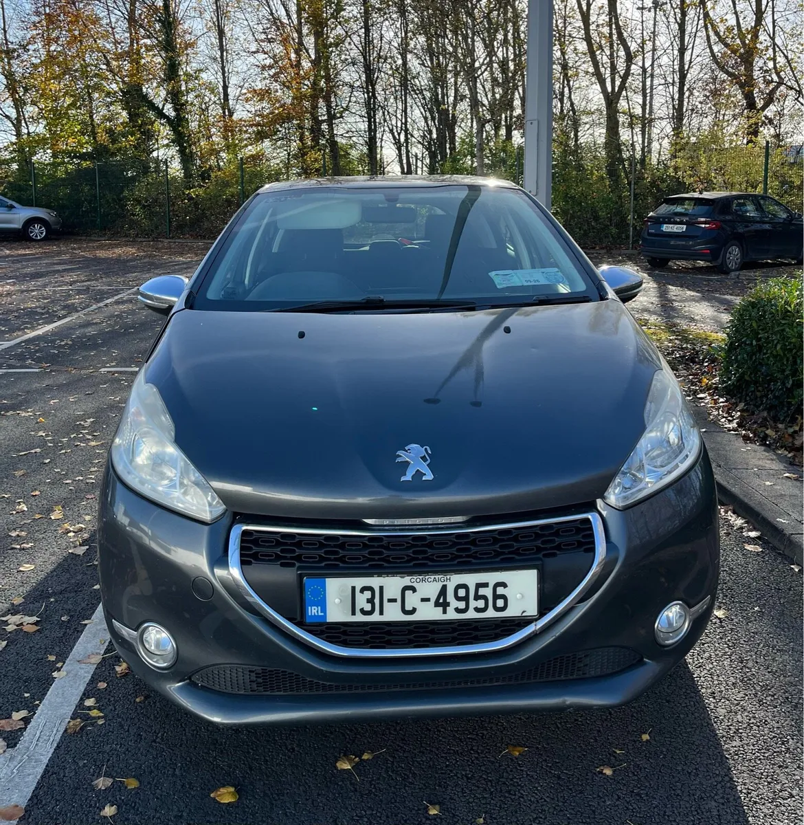 Peugeot 208/2013 model for sale - Image 1