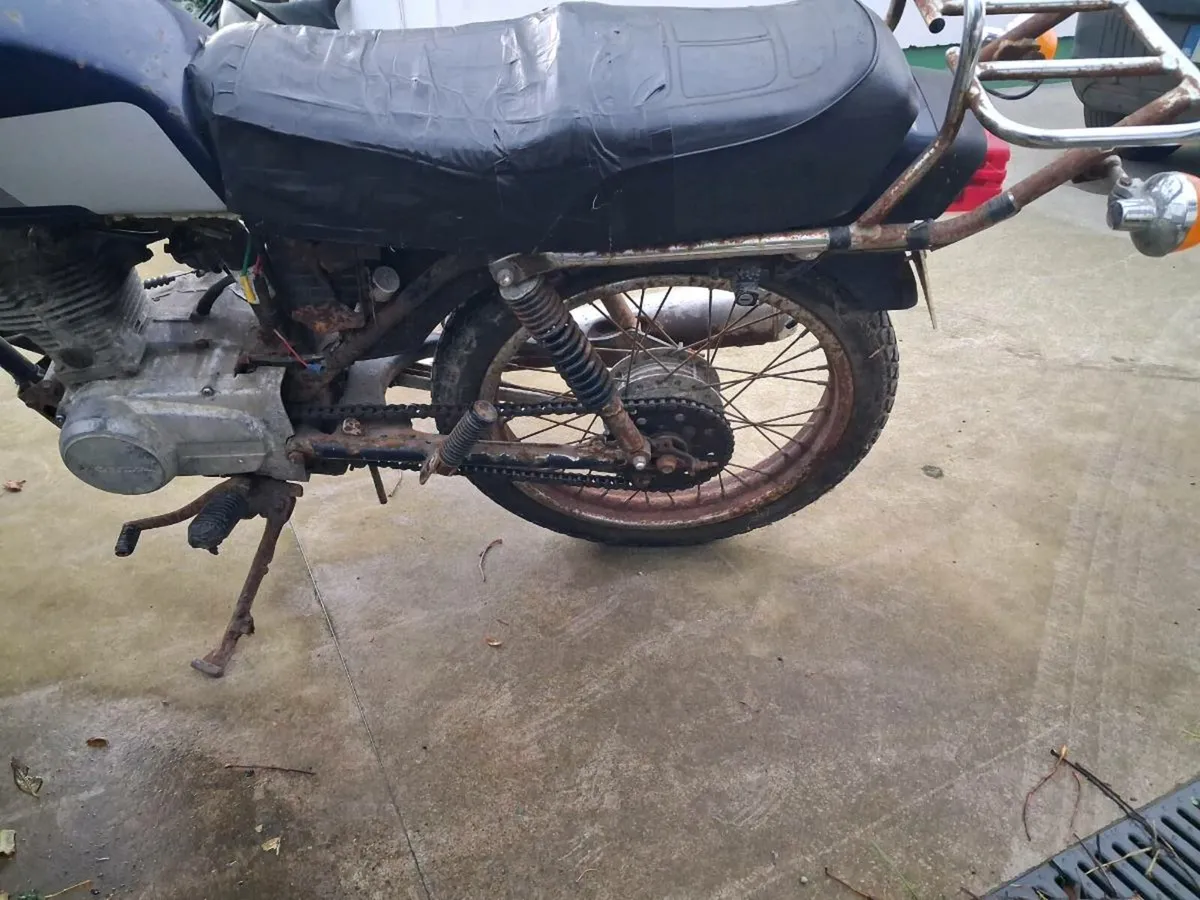 Motor bike - Image 2