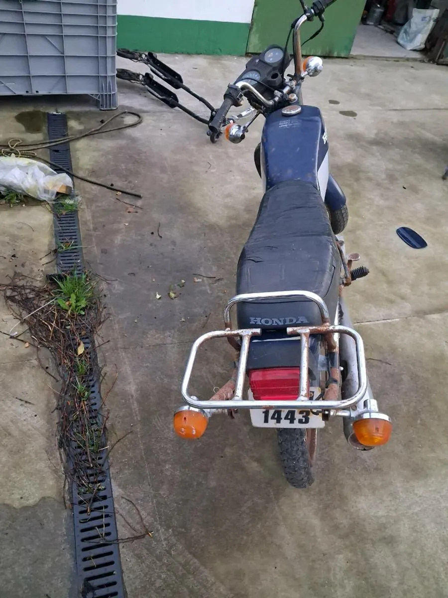 Motor bike - Image 4