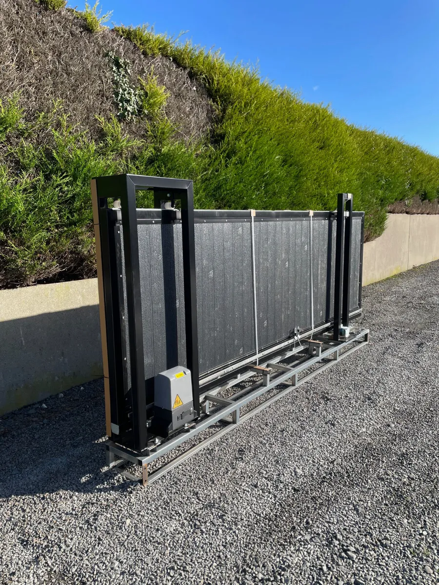 New 4M Composite Electric Gate **Online Auction** - Image 3
