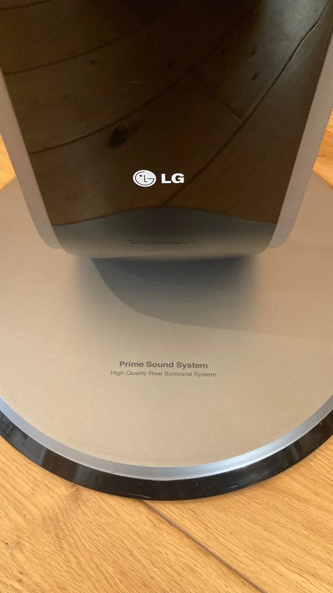 LG Surround Sound System (4 Speaker + Subwoofer) - Image 2