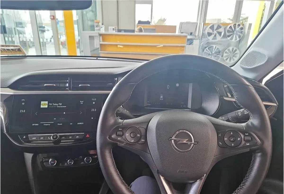 Opel Corsa 2022 - Image 4