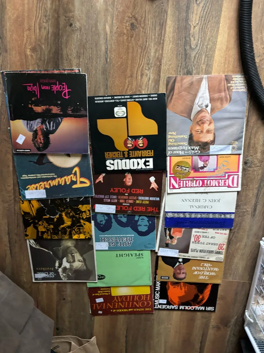 Vinyl discs records roughly 170 in total - Image 4