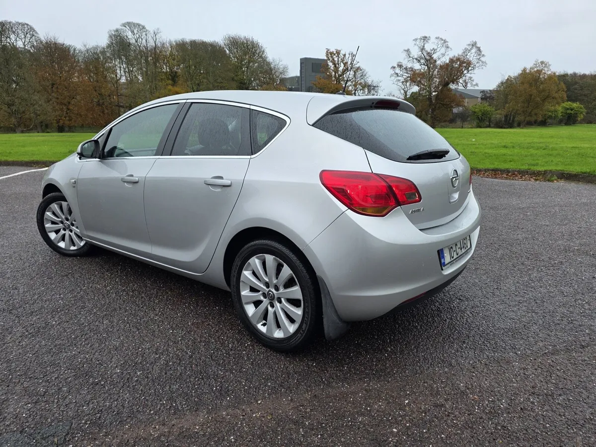 Astra 10 with nct 03/26 low mill 124000 - Image 4