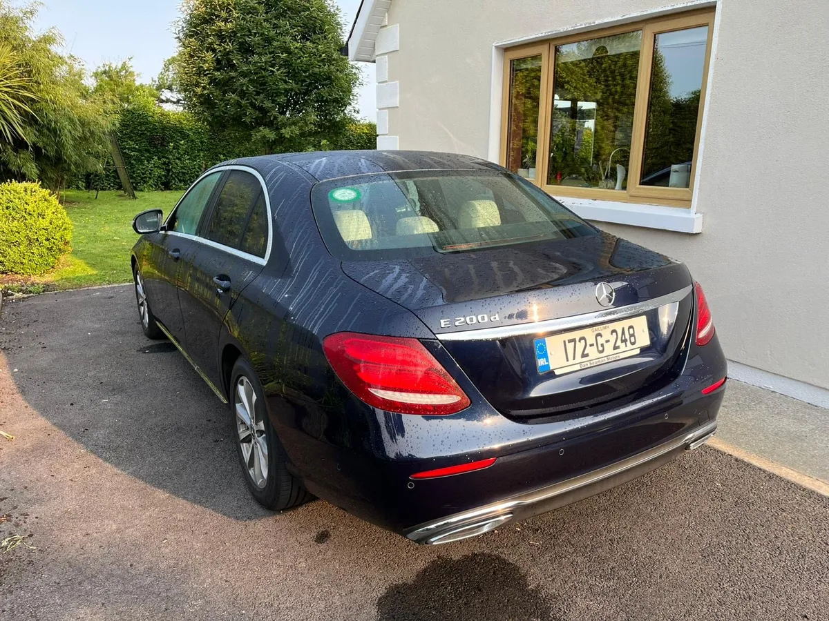 Mercedes Benz E Class E200d - Image 2
