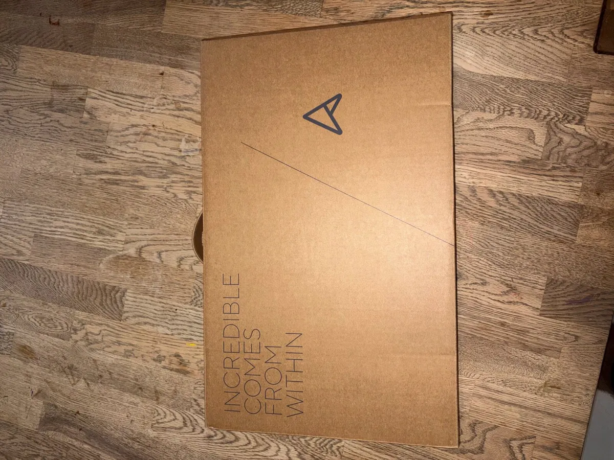 ASUS Zenbook 14, OLED 14 inch screen, 512GB SSD - Image 3