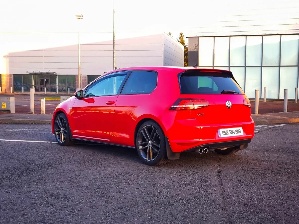 Volkswagen golf gtd 3 door high spec - Image 3