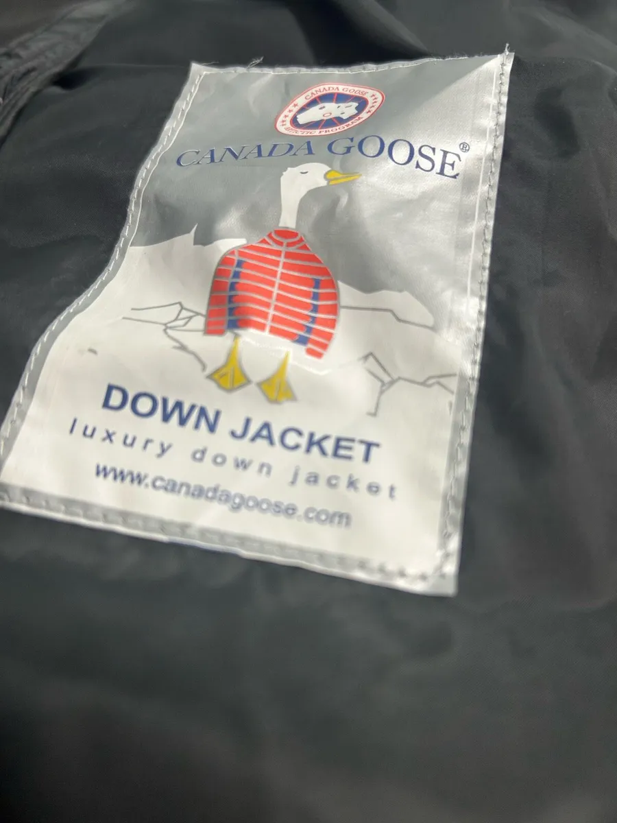 Canada Goose Hybrid(M) - Image 3