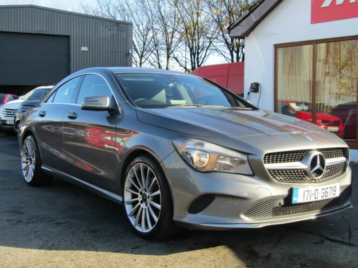 Mercedes-Benz CLA CLA 200 D SPORT - Image 2