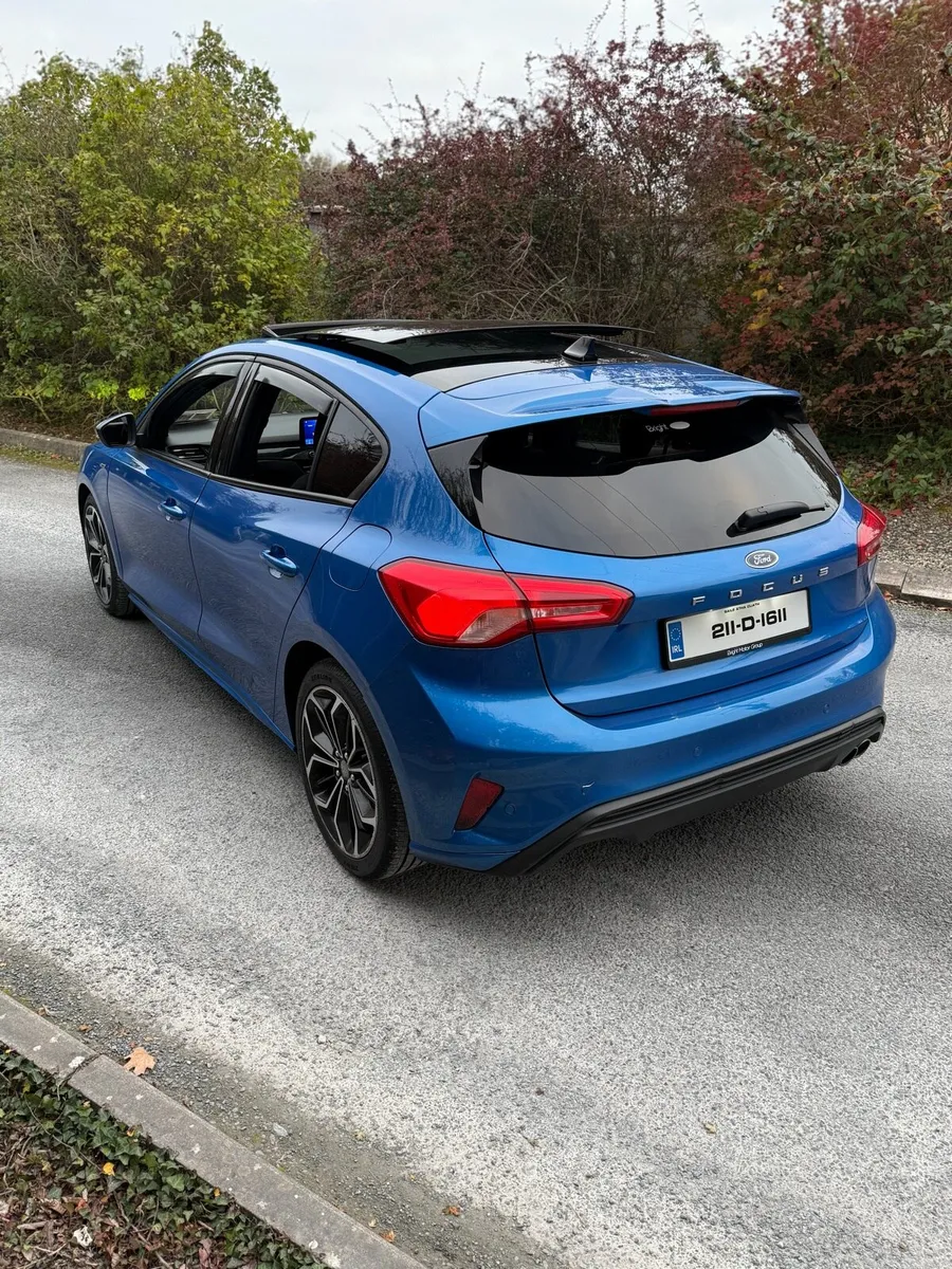Ford Focus St Line 2021 - Image 2
