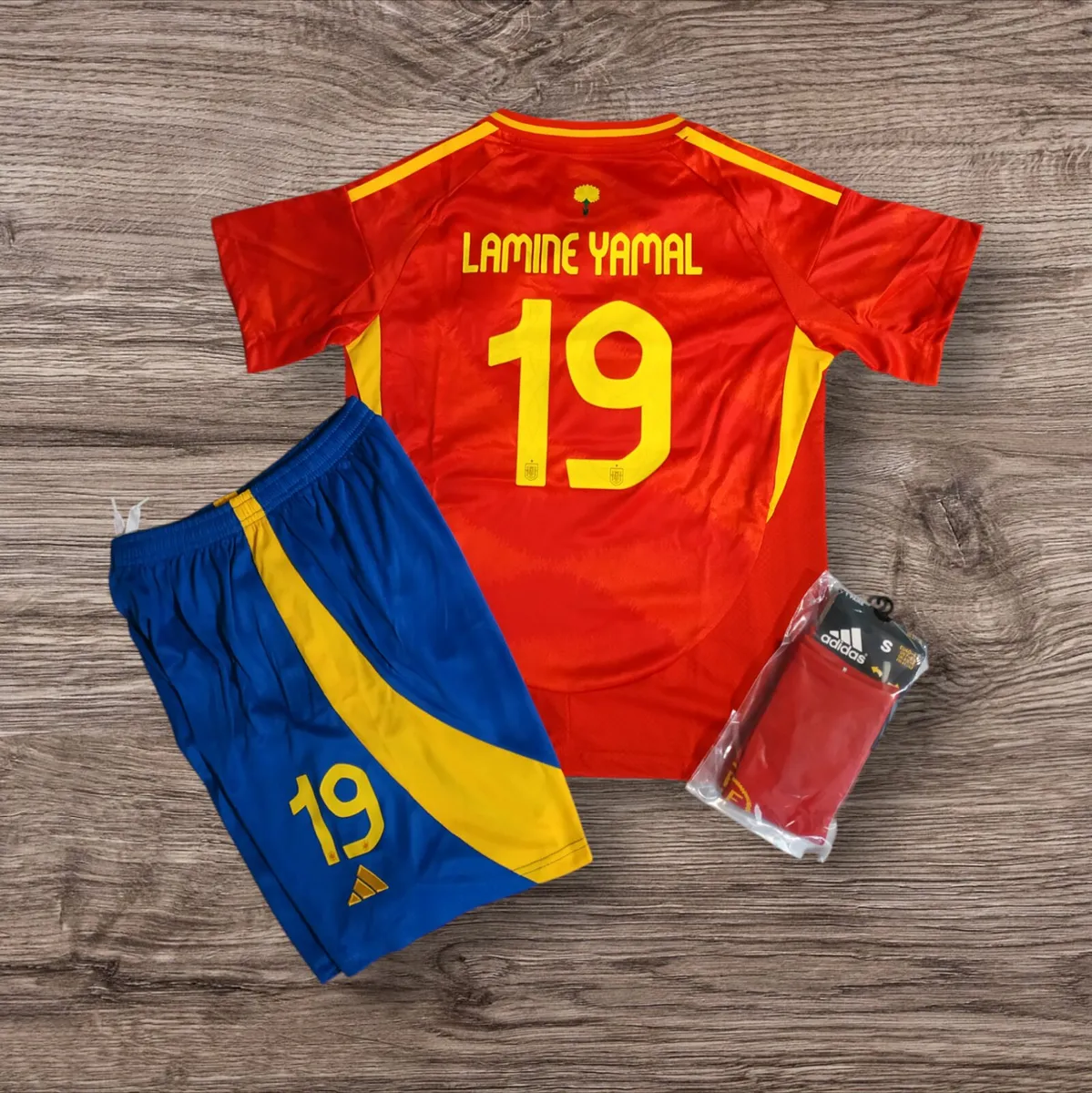 SPAIN ( YAMAL 19 ) (KIDS FULL KIT), SIZE 12/13 YRS - Image 1