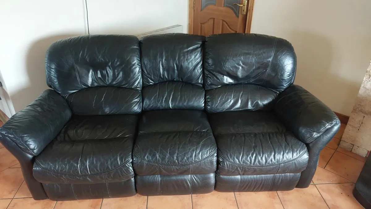 Leather 3 Seater Recliner Couch - Image 1