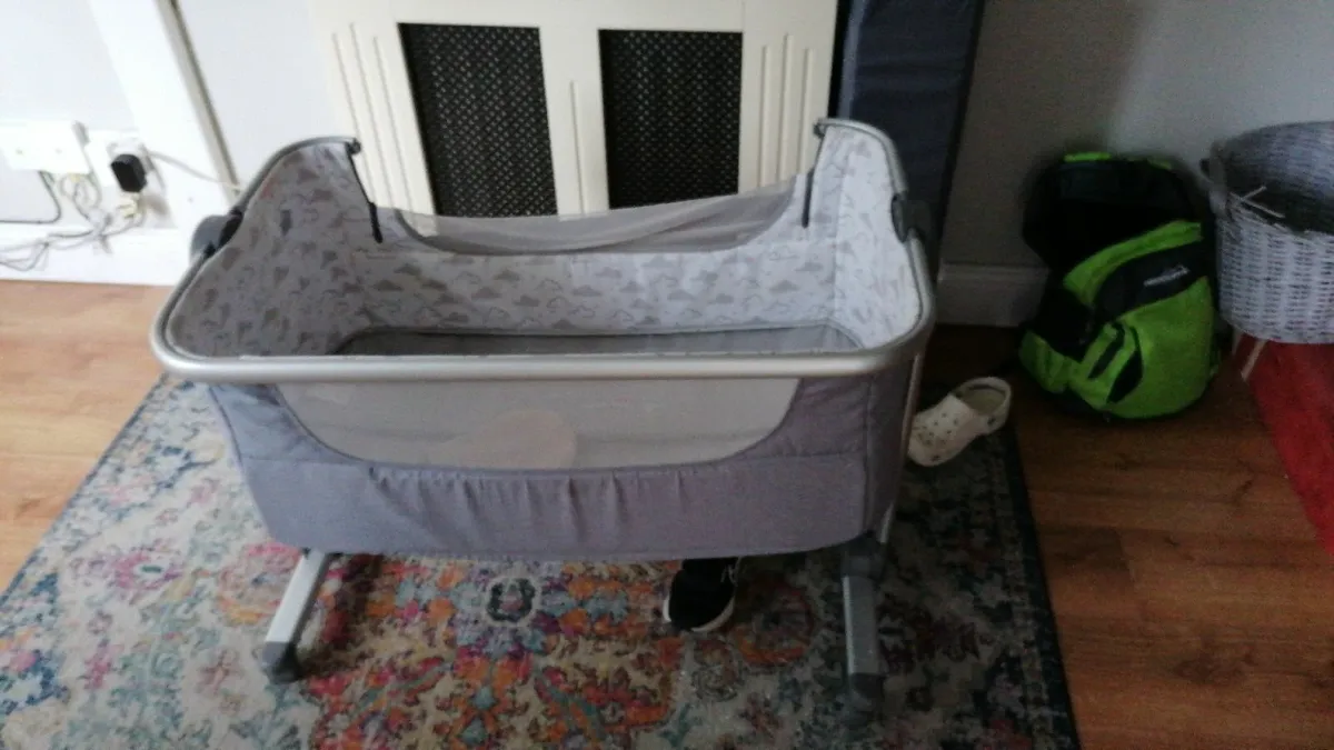Baby cot