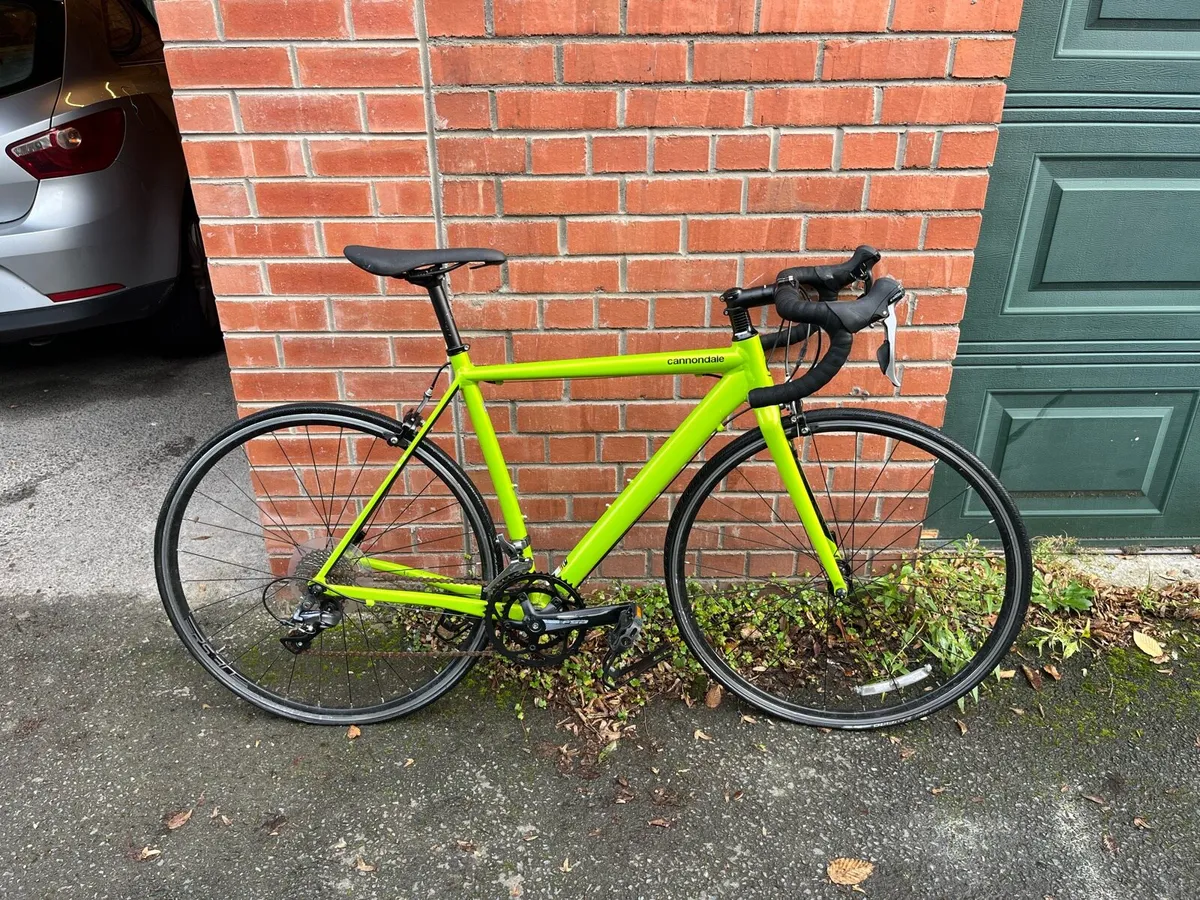 Cannondale racing bike - Image 1