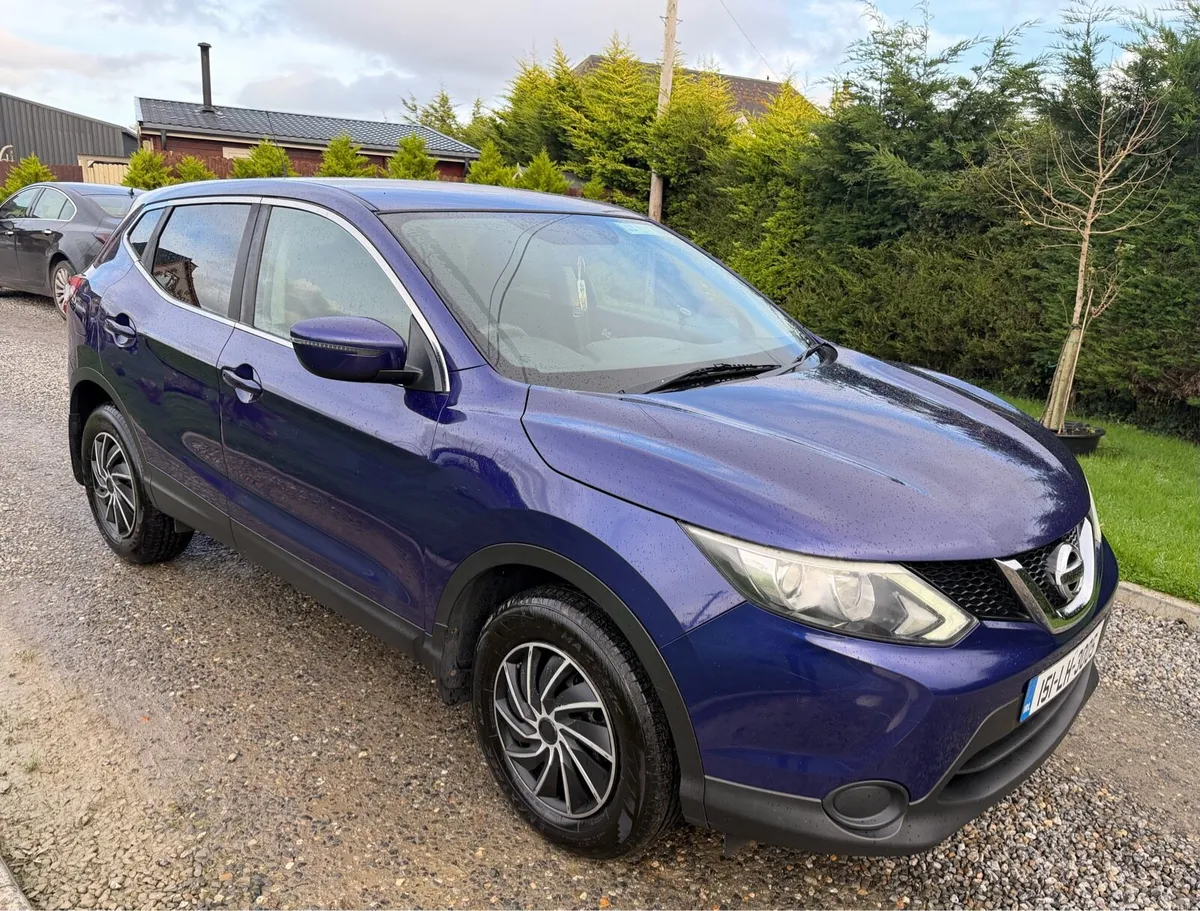 Nissan Qashqai - Image 1