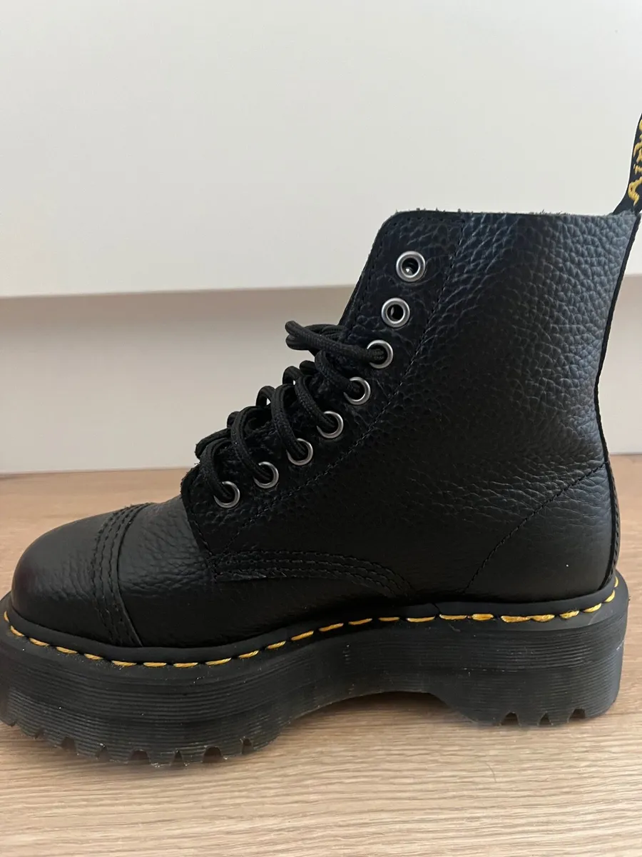 Dr.Martens - Image 2