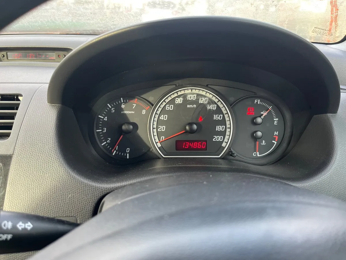 Suzuki Swift 2006 - Image 3