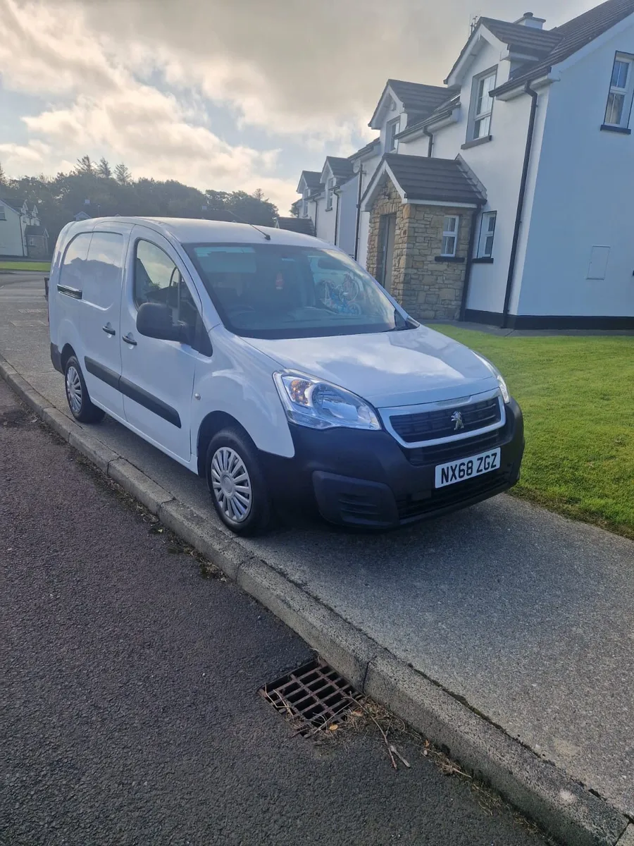 2018 Peugeot partner - Image 1